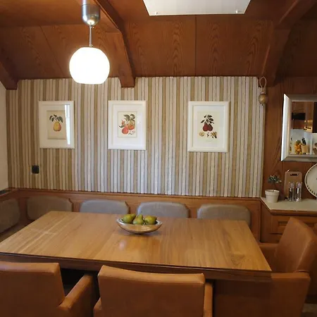 Pear Tree House Tatil Evi Hallstatt